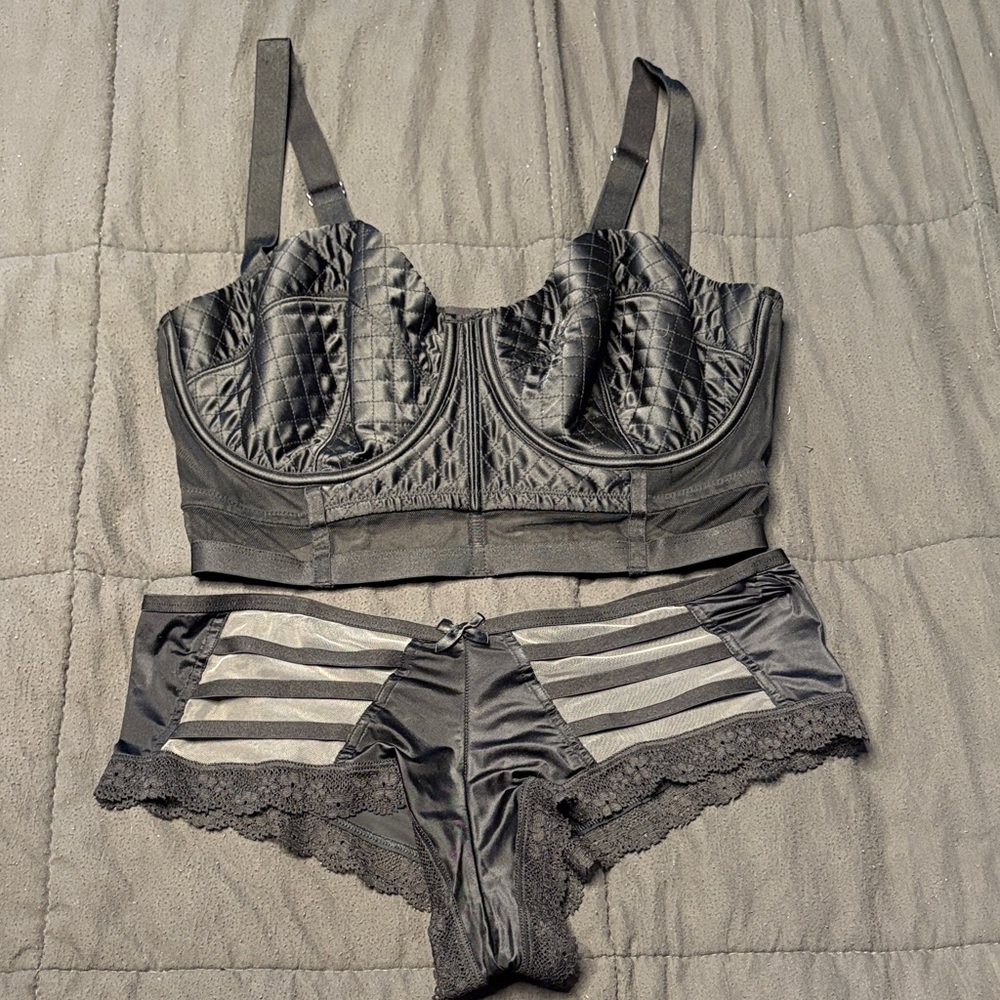 Victoria's Secret Black Satin Bra Set